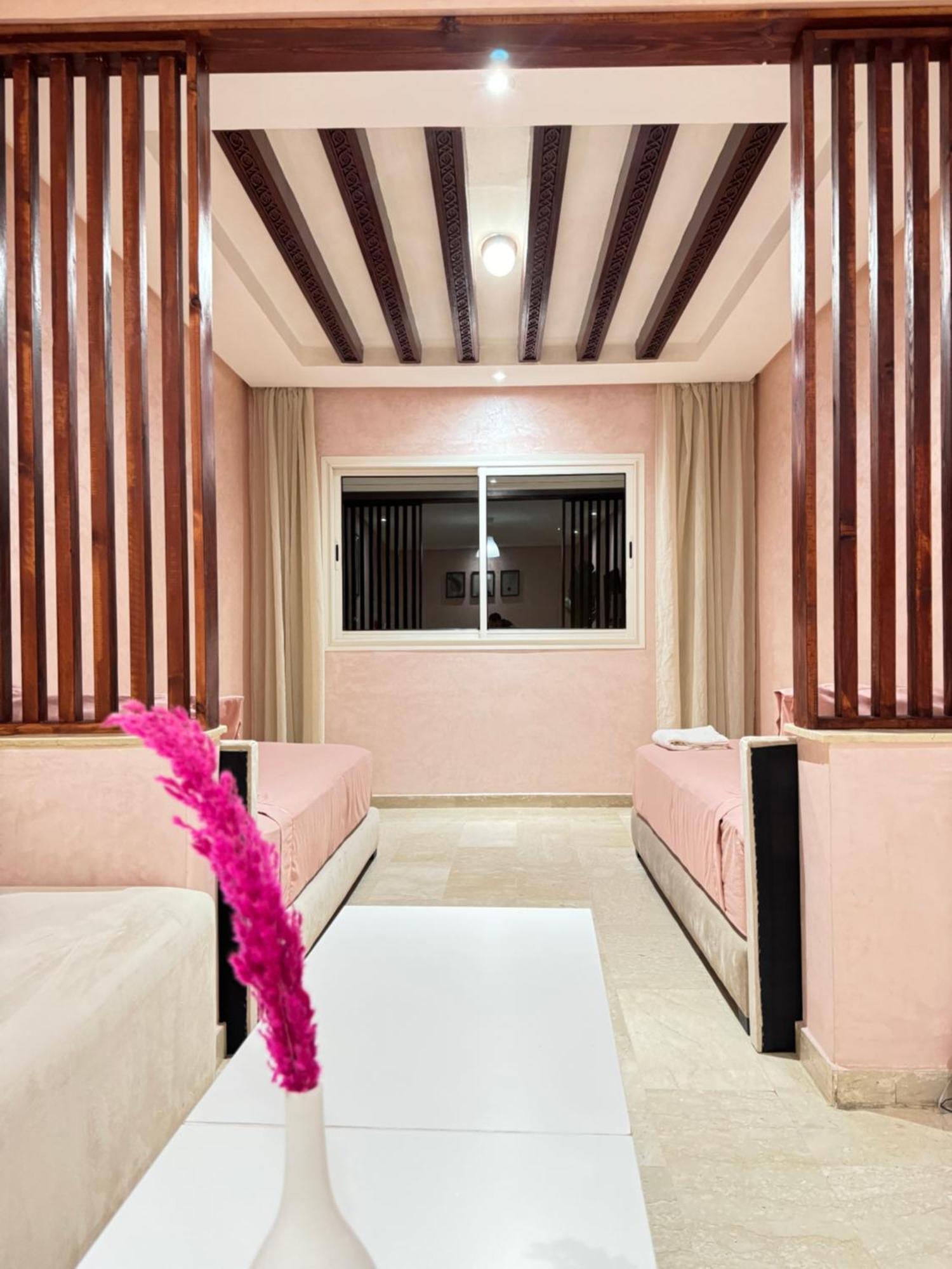 Suitouiss - Agdal 2 - Appartement A 2 Minutes De La Gare De Train Tgv Rabat Eksteriør bilde