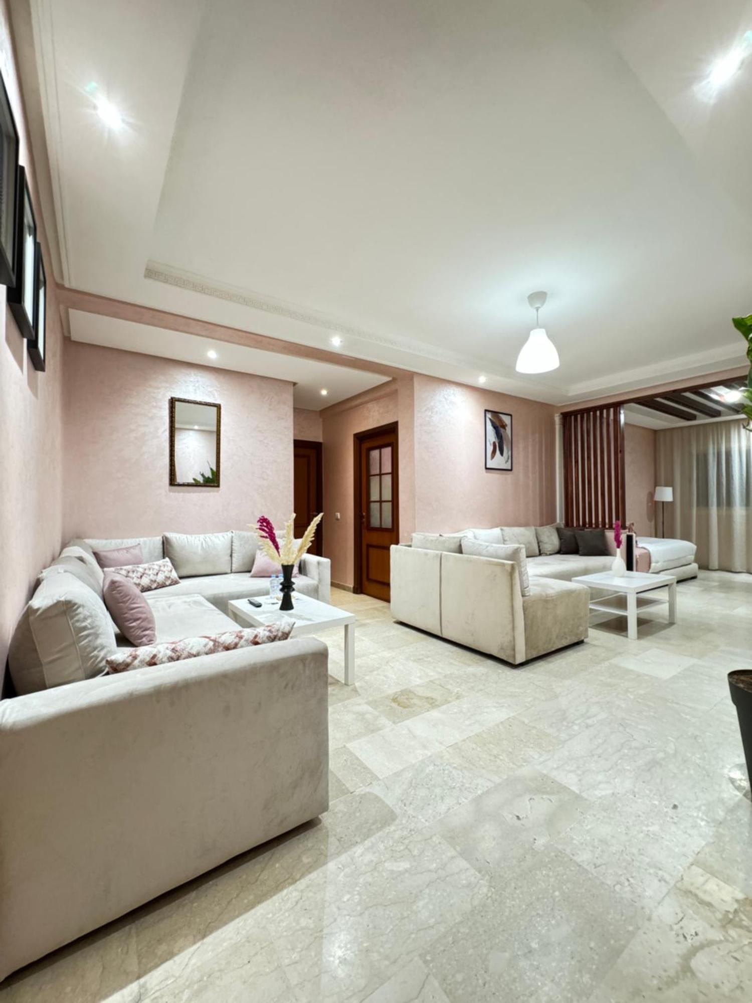 Suitouiss - Agdal 2 - Appartement A 2 Minutes De La Gare De Train Tgv Rabat Eksteriør bilde