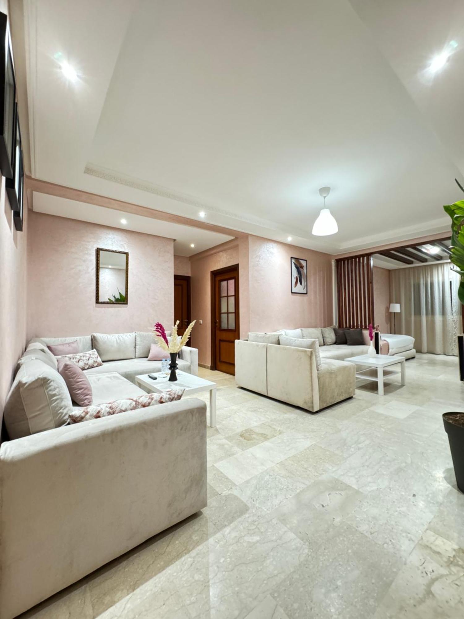 Suitouiss - Agdal 2 - Appartement A 2 Minutes De La Gare De Train Tgv Rabat Eksteriør bilde